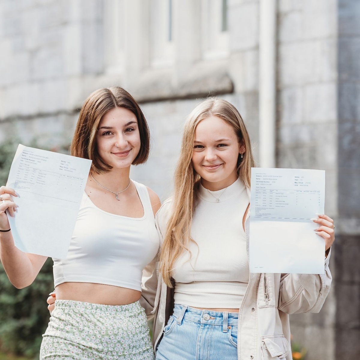 plymouth-high-school-for-girls-students-at-plymouth-high-school-are